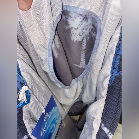 NWT Quiet Storm Medium Navy SC Palm Volleyball Shorts $49.99 Orig - Picture 6 of 7